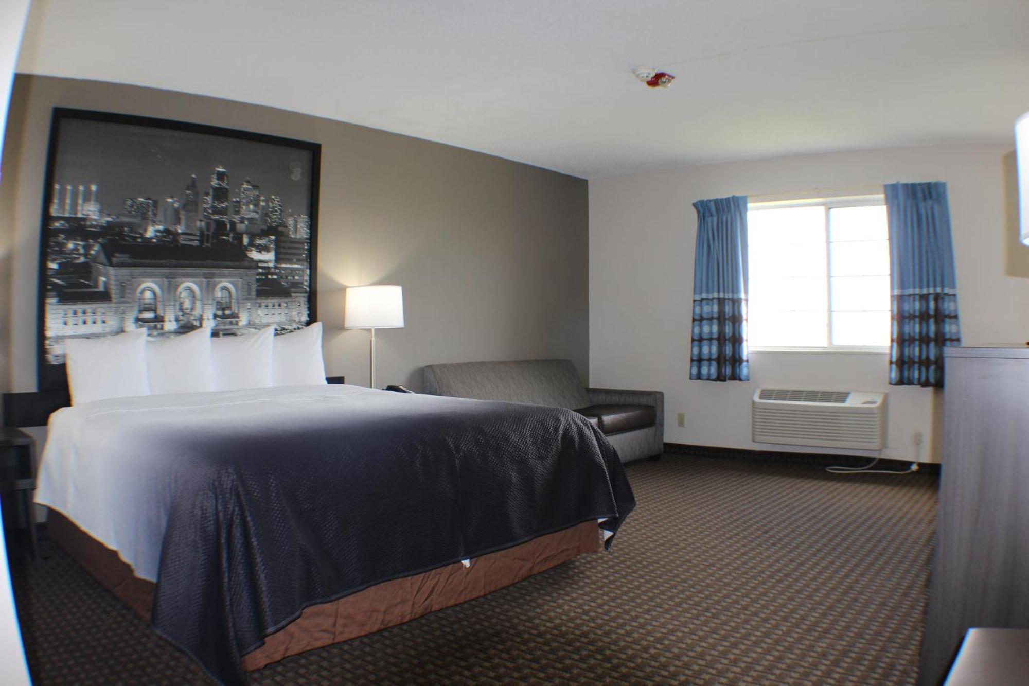 Hotel Super 8 By Wyndham 2*