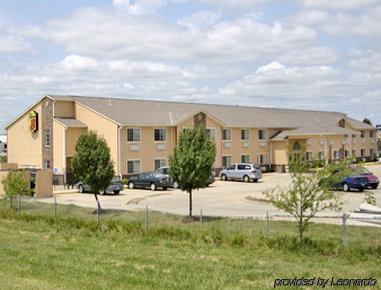 Hotel Super 8 By Wyndham 2*