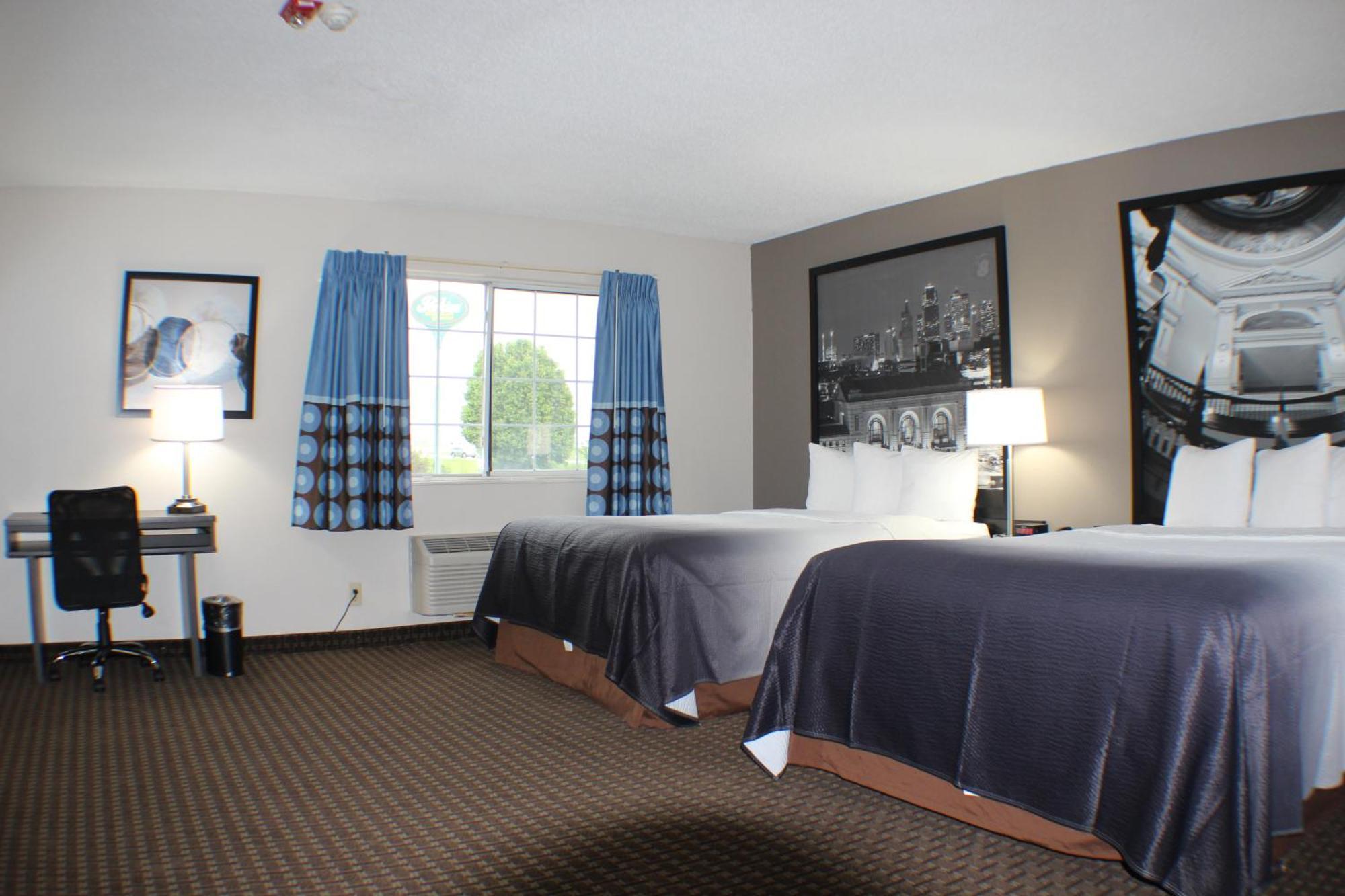 Super 8 By Wyndham Hotel 2*