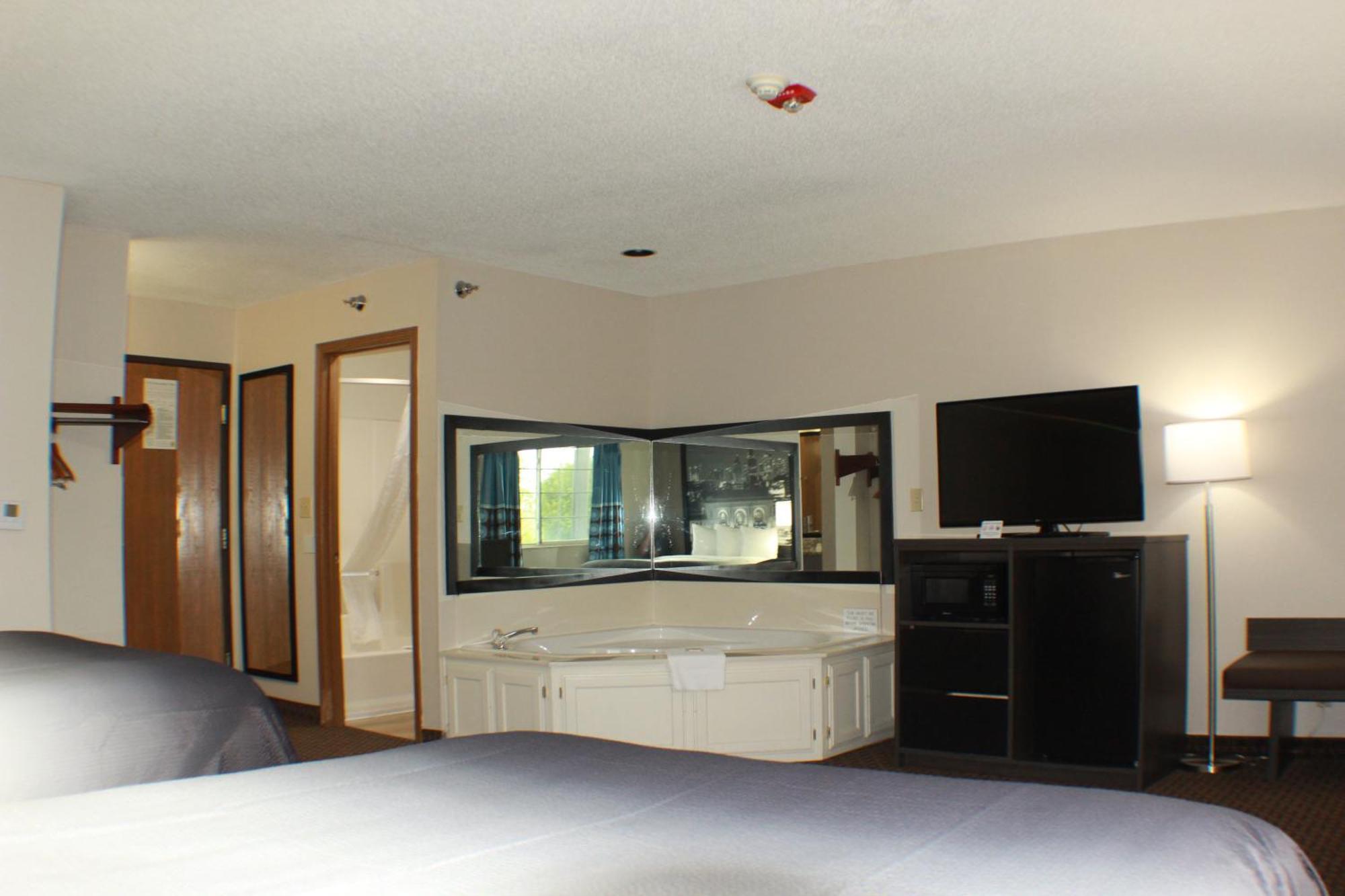 Super 8 By Wyndham Hotel Gardner
