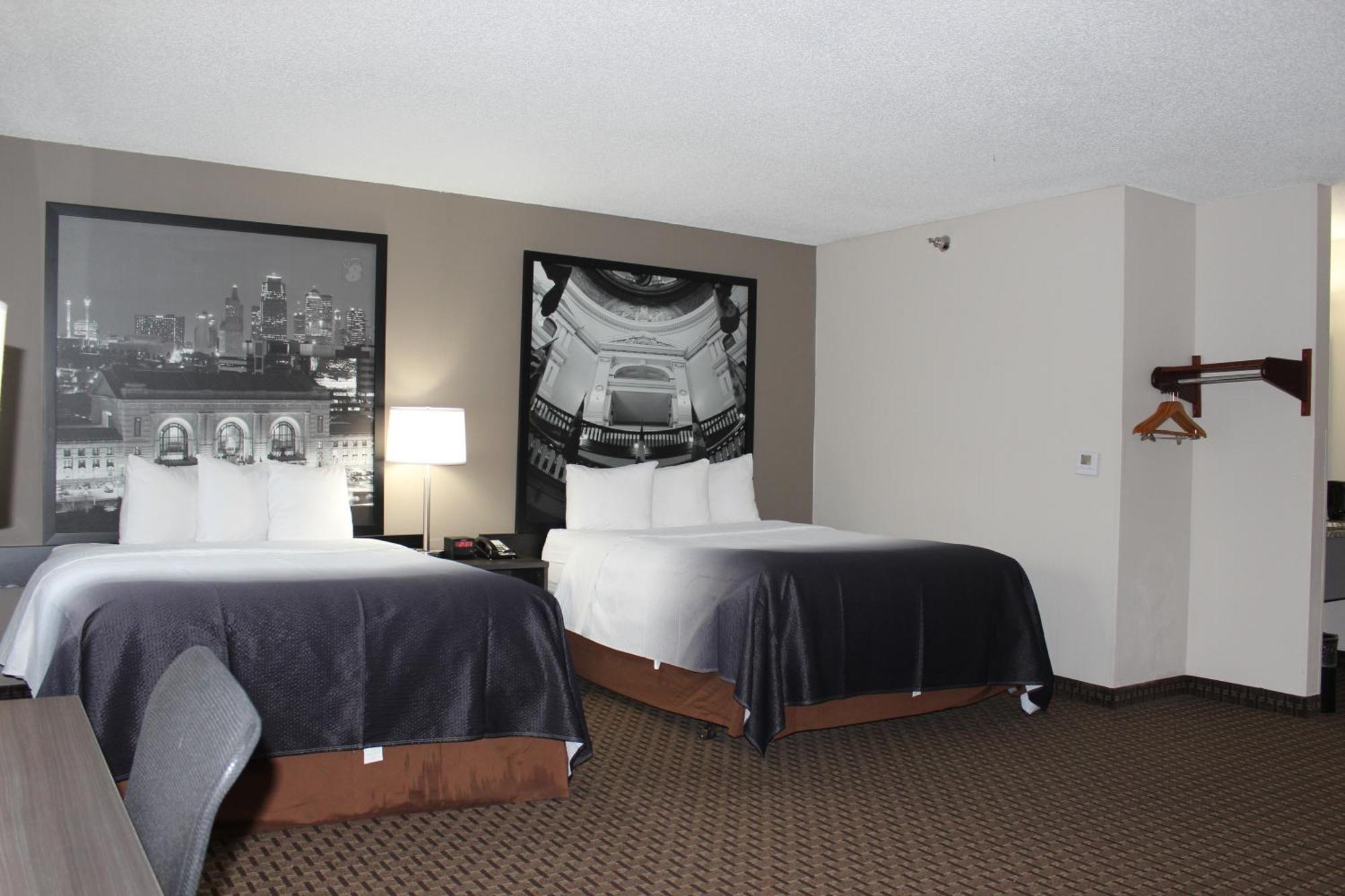 Super 8 By Wyndham 2* Gardner